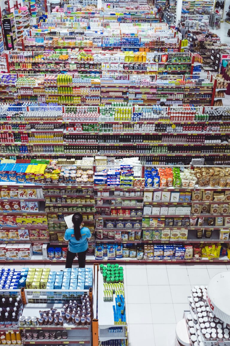 U.S. Retail Sales Drop 0.9% in May 2025: A Deep Dive into Consumer Spending Trends and Market Impacts