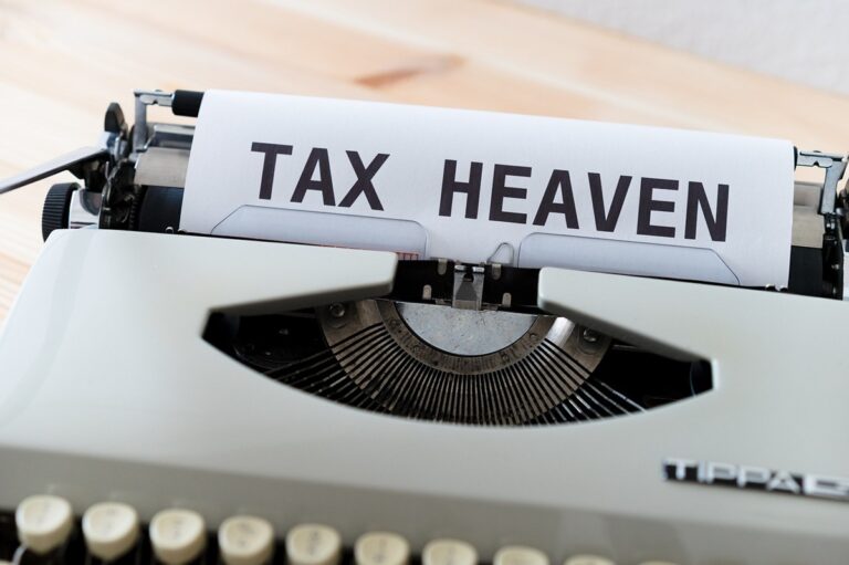 Tax Hacks for Freelancers and Side Hustlers: Keep More of What You Earn