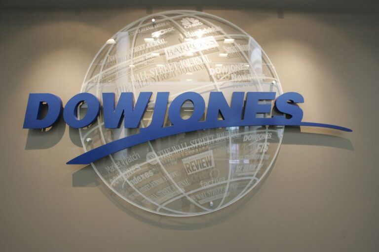 Dow Jones Holds Ground Near 46,000 as Investors Eye Economic Data and Fed Outlook